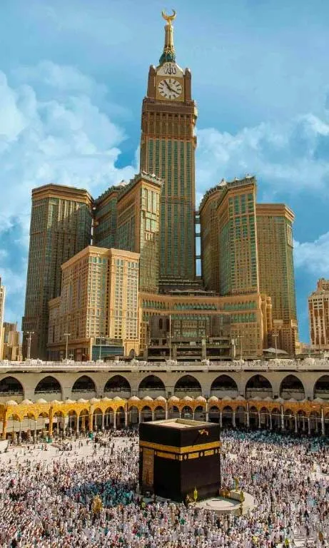 zam-zam-tower-mekkah-min